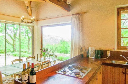 Bouzic House | 120 m² House ∙ 2 bedrooms ∙ 6 guests