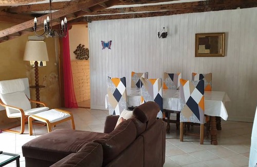 Plazac House | 120 m² House ∙ 2 bedrooms ∙ 5 guests