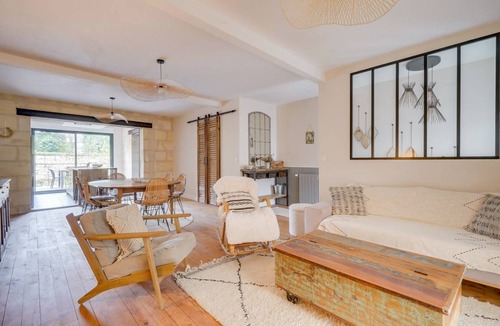 Bastide House | 120 m² House ∙ 3 bedrooms ∙ 6 guests