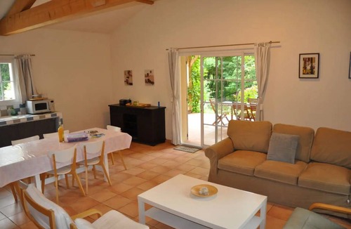 Feugarolles House | 120 m² House ∙ 3 bedrooms ∙ 6 guests