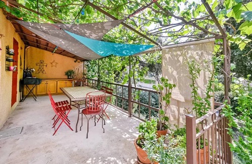 Eyragues Villa | 120 m² Villa ∙ 3 bedrooms ∙ 6 guests