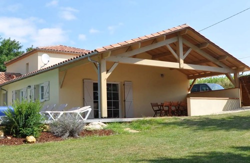 Feugarolles House | 125 m² House ∙ 4 bedrooms ∙ 8 guests