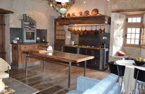 Beaulieu-sur-Sonnette Cottage | 130 m² Cabin ∙ 1 bedroom ∙ 2 guests