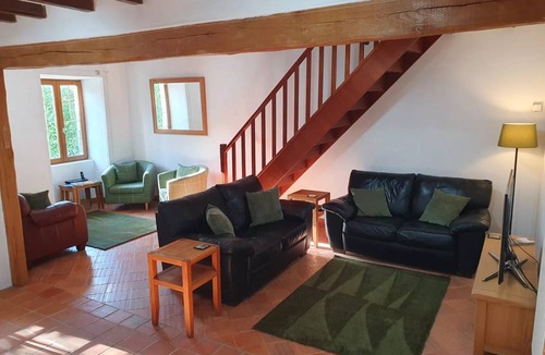 Champniers-et-Reillac House | 130 m² House ∙ 3 bedrooms ∙ 6 guests