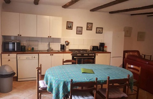 Courgeac House | 130 m² House ∙ 4 bedrooms ∙ 9 guests