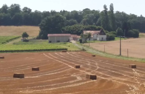 Courgeac House | 130 m² House ∙ 4 bedrooms ∙ 9 guests