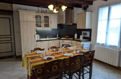 Saint-Angeau Cottage | 135 m² Cabin ∙ 3 bedrooms ∙ 6 guests