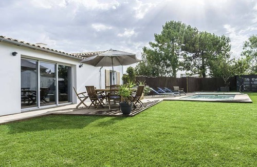La Flotte Villa | 135 m² Villa ∙ 4 bedrooms ∙ 8 guests