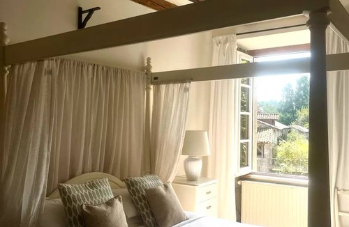 La Chapelle Montbrandeix House | 140 m² House ∙ 9 bedrooms ∙ 18 guests