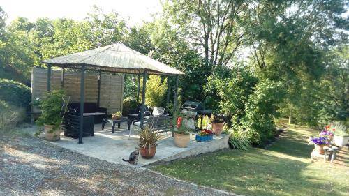 Saint-Martin-les-Melle Bed & Breakfast | 14 m² Bed and breakfast ∙ 2 guests