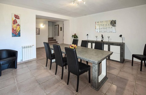 Beaumes-de-Venise House | 140 m² House ∙ 3 bedrooms ∙ 8 guests