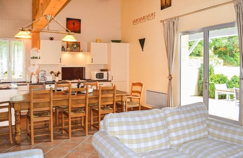 Brantome-en-Perigord House | 140 m² House ∙ 2 bedrooms ∙ 4 guests