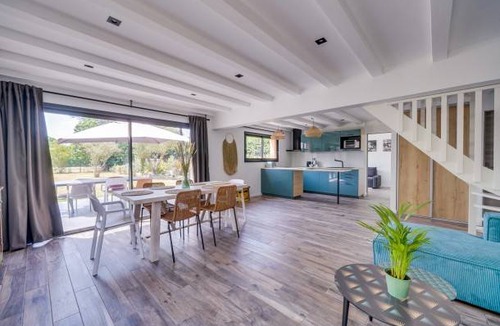 Bouliac House | 140 m² House ∙ 3 bedrooms ∙ 4 guests