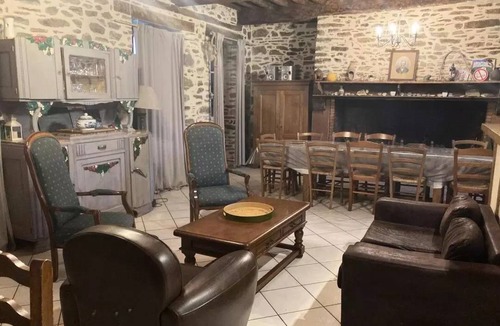 Espartignac House | 140 m² House ∙ 4 bedrooms ∙ 12 guests