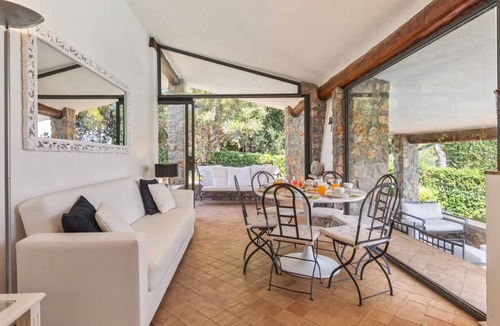 Ansedonia Villa | 140 m² Villa ∙ 3 bedrooms ∙ 6 guests