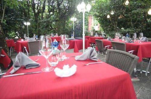 Saint-Priest-Taurion Hotel | 15 m² Hotel ∙ 2 guests