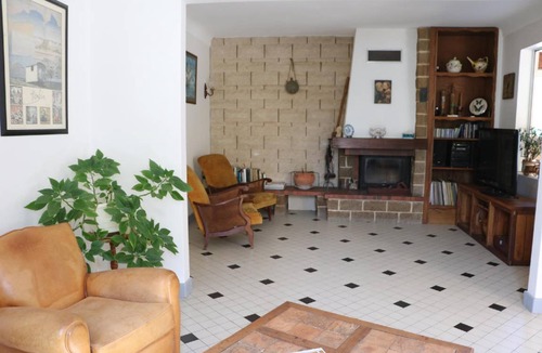 Mauzac-et-Grand-Castang House | 150 m² House ∙ 3 bedrooms ∙ 7 guests