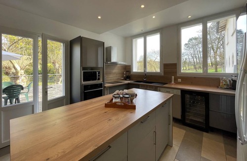 Saint-Girons-en-Bearn House | 150 m² Gîte ∙ 4 bedrooms ∙ 8 guests