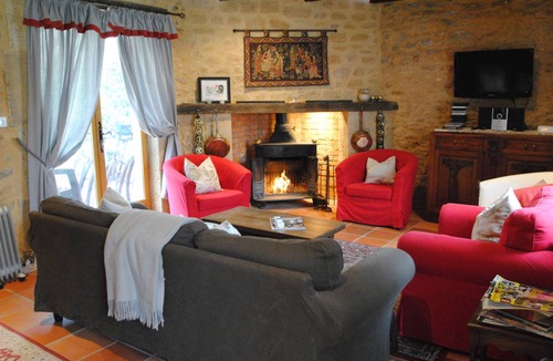 Tremolat House | 150 m² Farmhouse ∙ 4 bedrooms ∙ 8 guests
