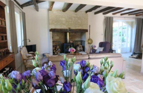 Auriac-du-Perigord House | 150 m² House ∙ 4 bedrooms ∙ 8 guests
