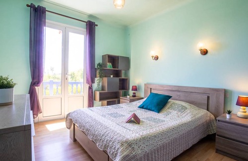 Arcangues House | 150 m² House ∙ 1 bedroom ∙ 8 guests