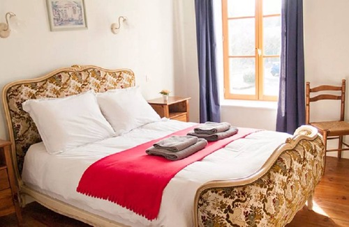 Journet House | 150 m² House ∙ 4 bedrooms ∙ 11 guests