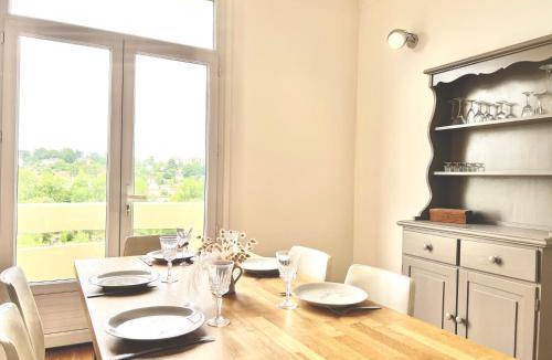 Les 3 Cites House | 150 m² House ∙ 4 bedrooms ∙ 8 guests