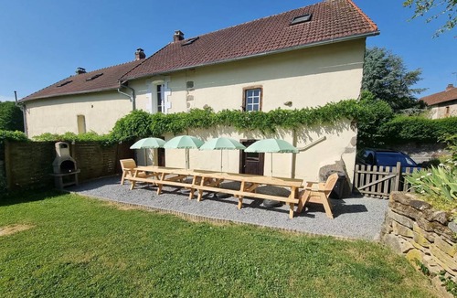 Janaillat House | 158 m² House ∙ 4 bedrooms ∙ 10 guests
