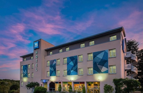 Limoges Hotel | 16 m² Hotel ∙ 127 guests