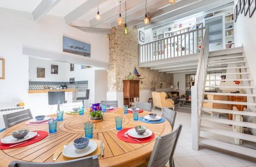 Arceau House | 160 m² House ∙ 5 bedrooms ∙ 8 guests