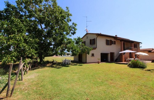 Foiano della Chiana Villa | 160 m² Villa ∙ 4 bedrooms ∙ 9 guests