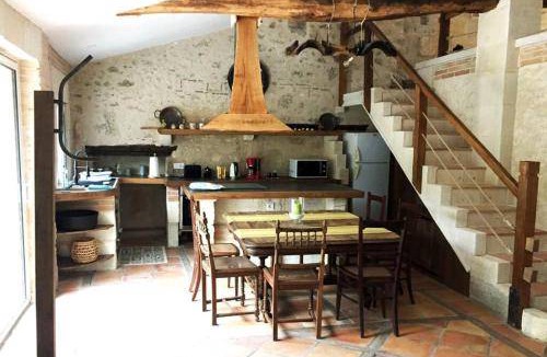 Laruscade House | 160 m² House ∙ 3 bedrooms ∙ 6 guests