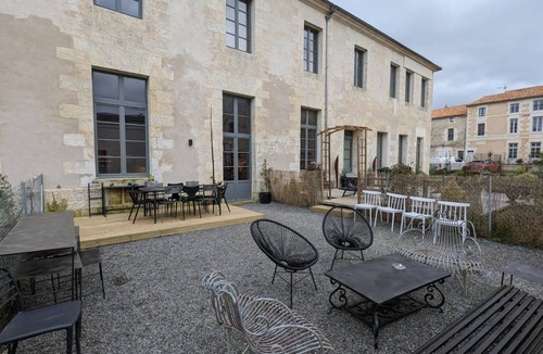 Angouleme Cottage | 166 m² Cabin ∙ 5 bedrooms ∙ 10 guests