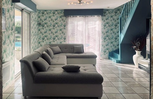 Saint-Vivien-de-Medoc House | 170 m² House ∙ 4 bedrooms ∙ 8 guests