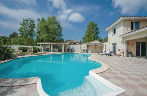 Saint-Vivien-de-Medoc House | 170 m² House ∙ 4 bedrooms ∙ 8 guests