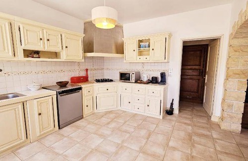 Marthon Bed & Breakfast | 170 m² Bed and breakfast ∙ 5 bedrooms ∙ 11 guests