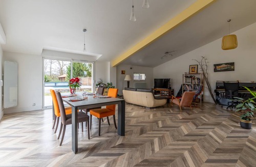 Pessac House | 170 m² House ∙ 4 bedrooms ∙ 8 guests