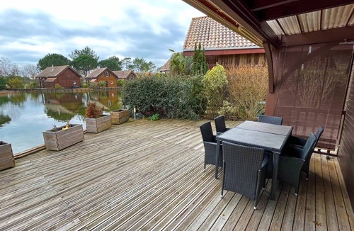 Hourtin Port Ski Chalet | 172 - Favorite chalet Hourtin Port - peace, nature, and the lake at your feet!