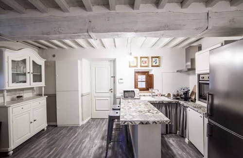Colle di Compito Apartment | 176 m² Apartment ∙ 4 bedrooms ∙ 8 guests