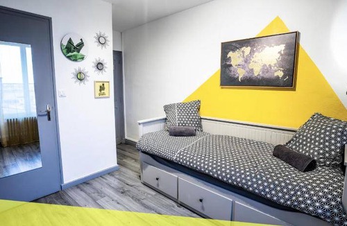 Poitiers Apartment | 18 m² Apartment ∙ 2 guests