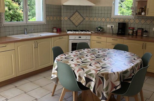 Chameyrat House | 180 m² Gîte ∙ 3 bedrooms ∙ 6 guests