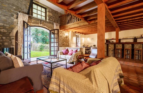 Osserain-Rivareyte House | 180 m² House ∙ 5 bedrooms ∙ 10 guests