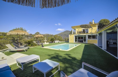 Nice Villa | 180 m² Villa ∙ 4 bedrooms ∙ 8 guests