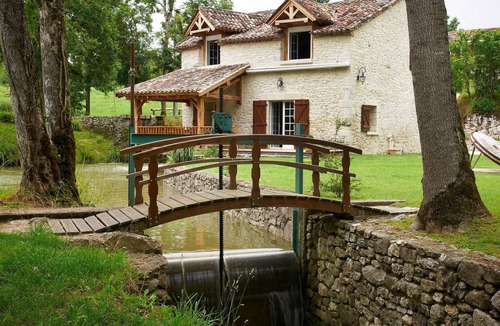 Cancon Other | 185 m² Accommodation ∙ 4 bedrooms ∙ 8 guests