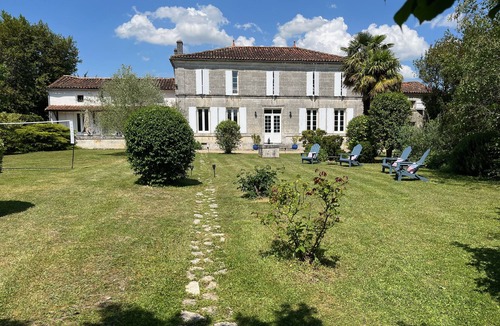 Chassors Cottage | 1854 Chassors- Charente gîte - 4*- heated pool & Jacuzzi, amazing facilities