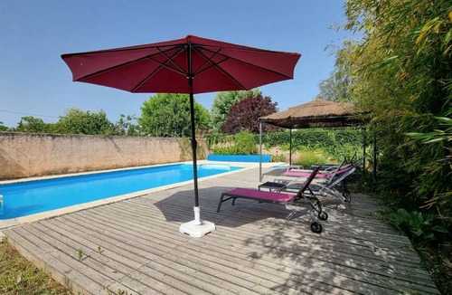 Saint-Just-Luzac House | 190 m² House ∙ 4 bedrooms ∙ 11 guests