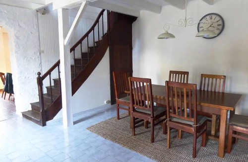 Brux House | 190 m² House ∙ 3 bedrooms ∙ 8 guests