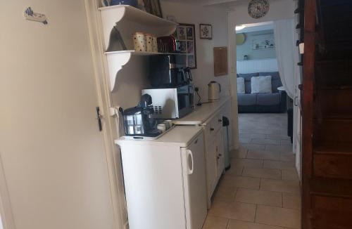 Confolens House | 2 Bed House with Mountain View Garden and Bbq