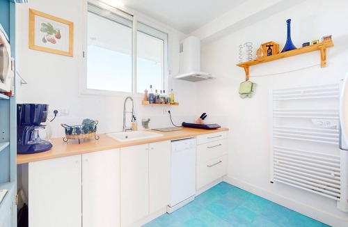 Royan Apartment | 2 bedroom awesome apartment in Royan