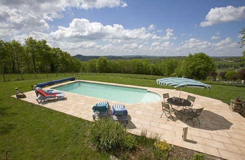 Puy-d'Arnac Cottage | 2 bedroom cottage with private pool surrounded by nature
